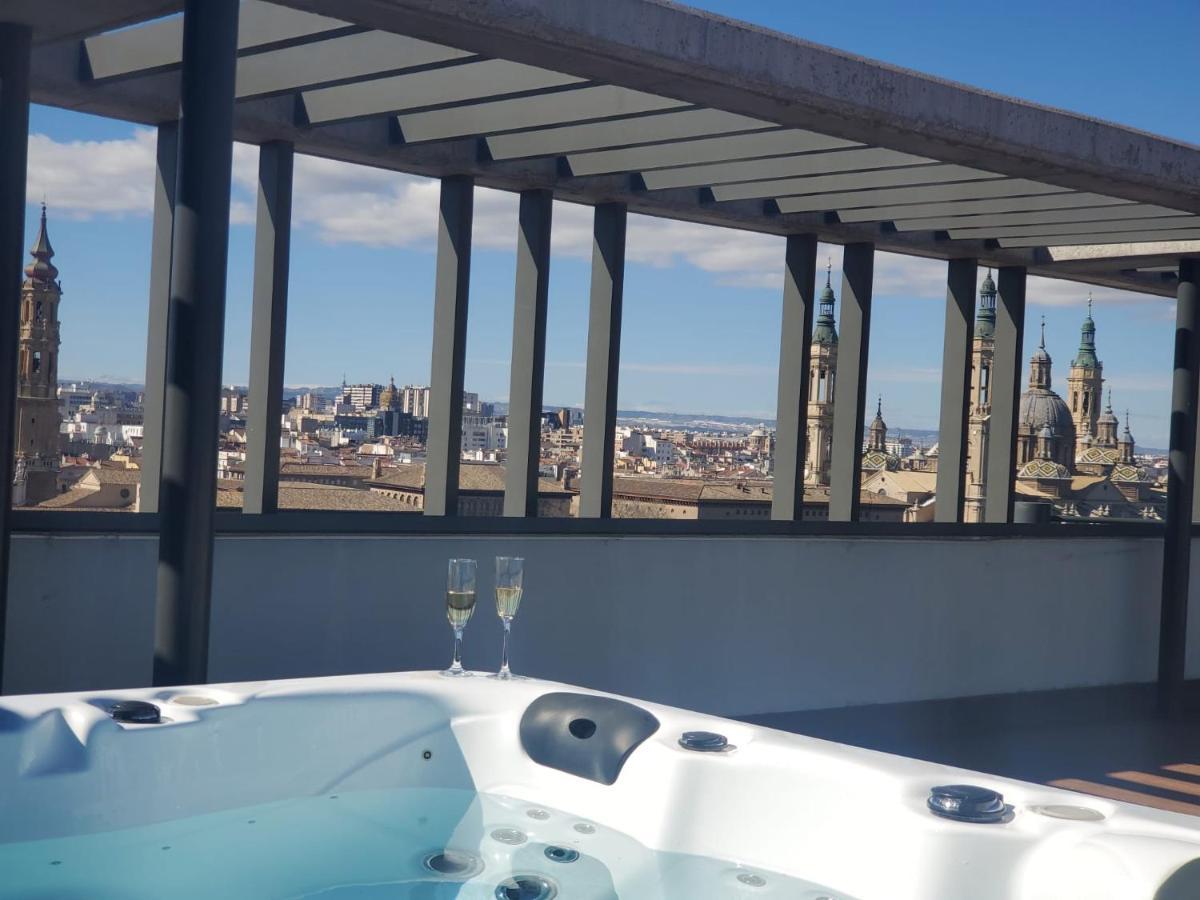 Atico Mejores Vistas Al Pilar Jacuzzi Y Garaje Zaragoza Exteriér fotografie